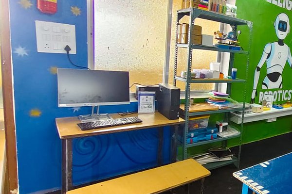Furniture & Storage